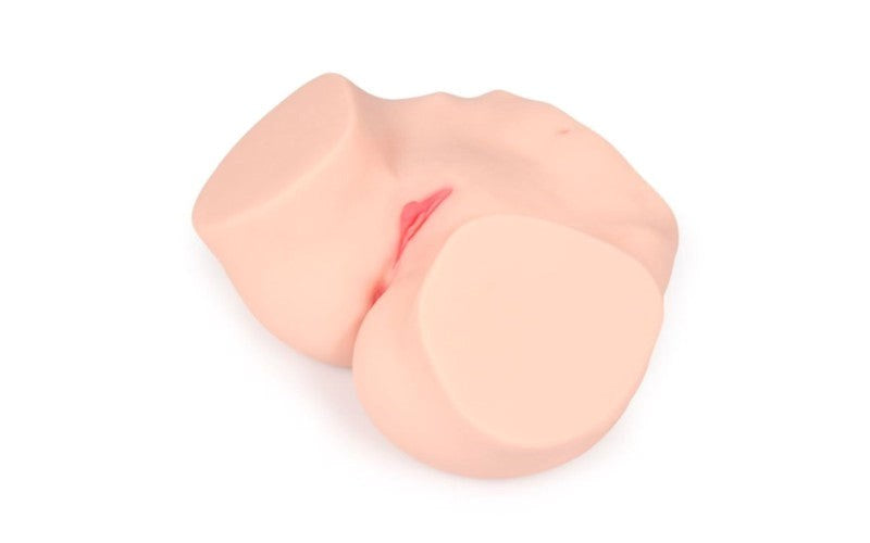 Big HIp Hanna 001 - - Realistic Butts And Vaginas