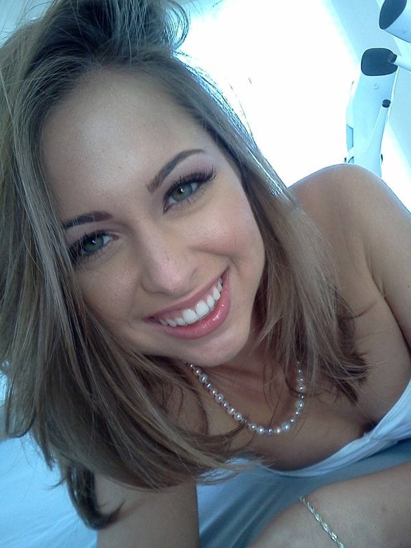 Fleshlight Girl Riley Reid Weekend Ready Play - - Masturbators and Strokers