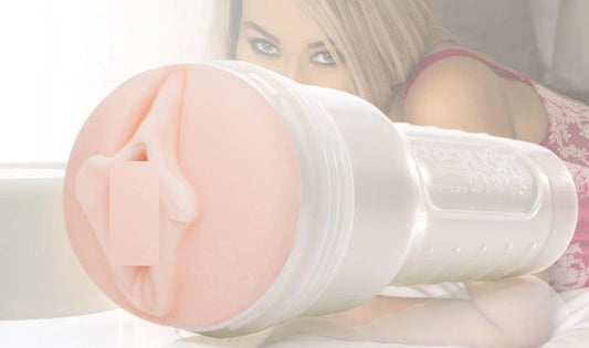 Fleshlight Girls Lola Reve Fast Aussie Shipping - - Masturbators and Strokers