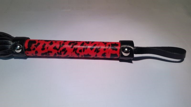 Red Leopard Whip Fast Fulfilment AU - - Whips And Crops