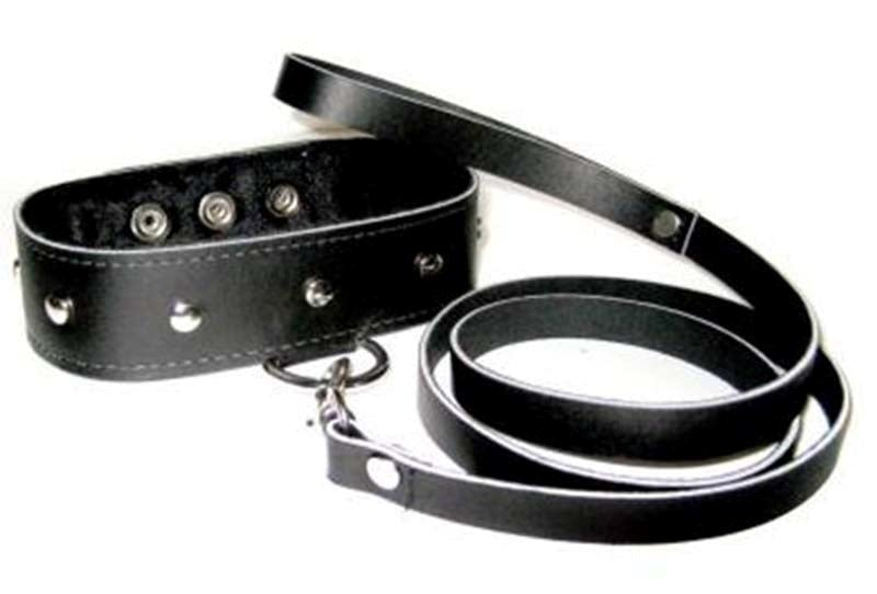 Sportsheets Leather Leash and Collar with Metal Studs and Quick Clip - - Collars and Leads