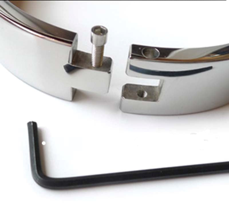 Heavy Duty Steel Cuffs - - Cuffs and Restraints