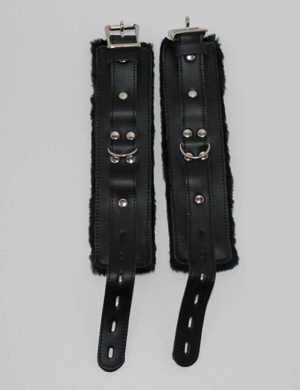 LeatherBeaten Fur Bondage Wrist Restraints - - Cuffs and Restraints