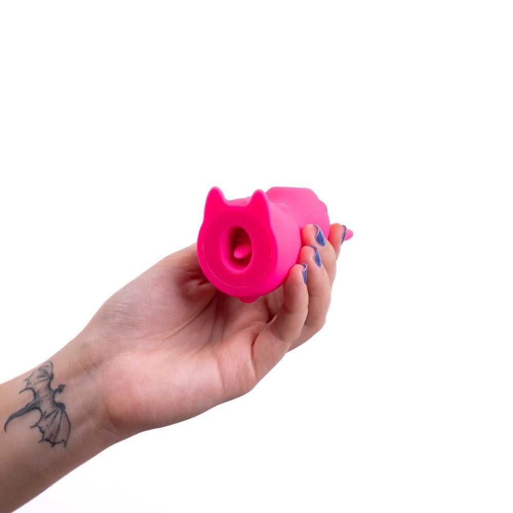 Maia Toys Maia HUNNI USB Rechargeable Sucking Licking & Vibrating Stimulator Pink - - Clit Ticklers and Pulsators