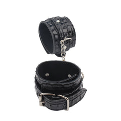 Behave Surrender Adjustable Wrist Restraints Black - - Cuffs And Restraints