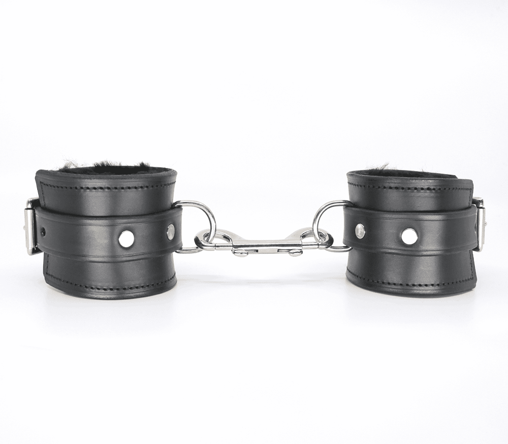 Love In Leather Sheepskin Lined Bondage Wrist Cuffs - - Cuffs And Restraints