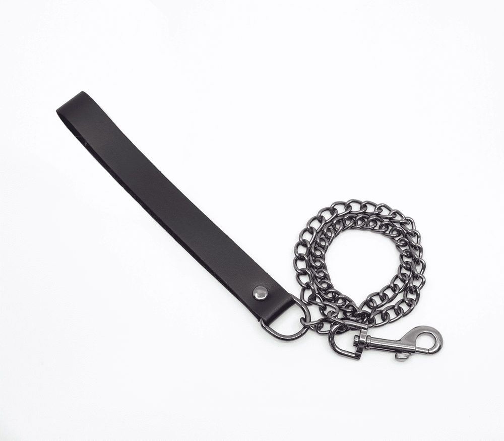 Love In Leather BDSM Chain Lead With Coloured Hardware - Pewter - Collars and Leads