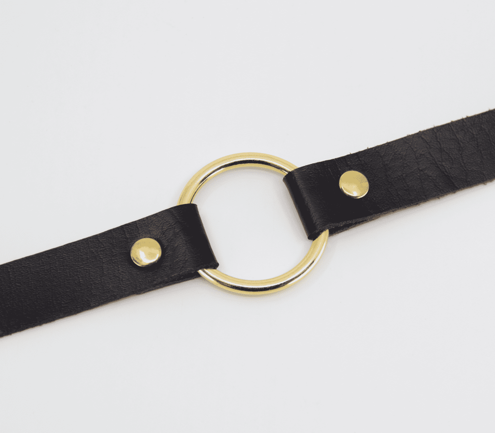 Love In Leather O Ring Faux Leather BDSM Choker with 40mm Ring - Gold - Collars and Leads