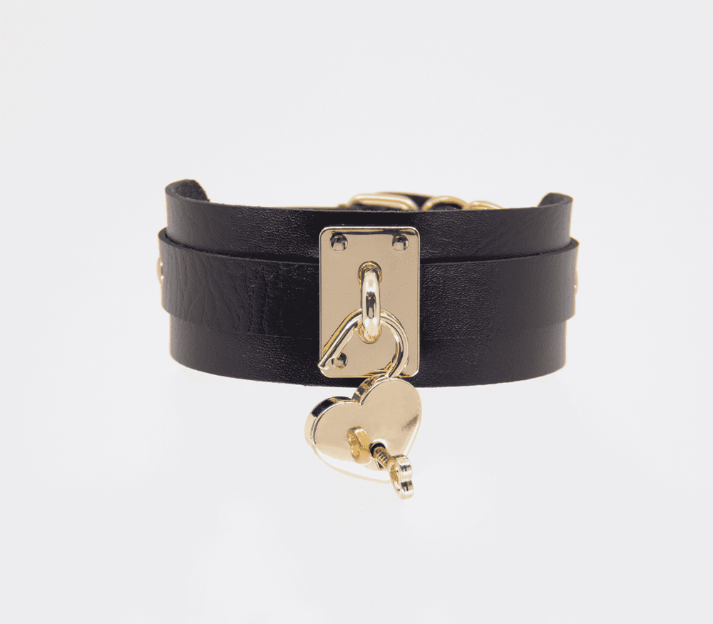 Love In Leather Heart Padlock Faux Leather Collar with Functional Lock - - Collars and Leads