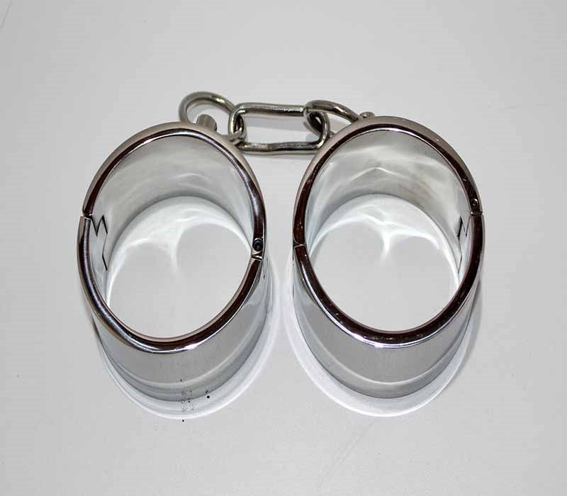 Steel Lust Cuffs with Chain - - Cuffs And Restraints