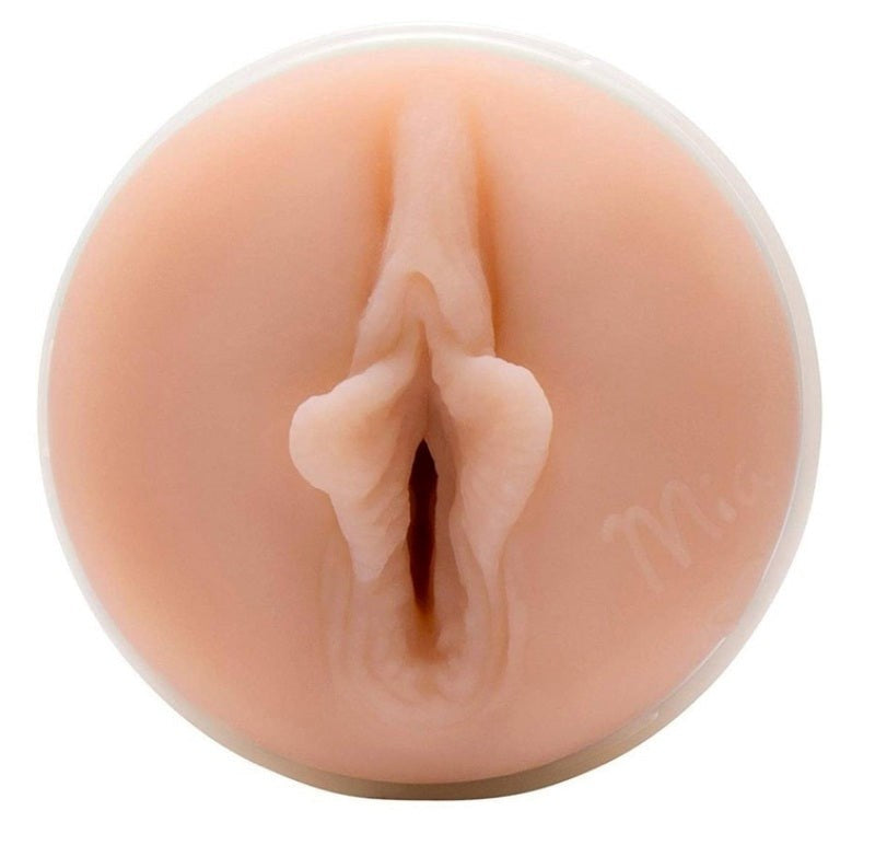 Fleshlight Girls Mia Malkova Lvl Up Mens Masturbator Sleeve with Rebel Texture - - Fleshlight Male Masturbators
