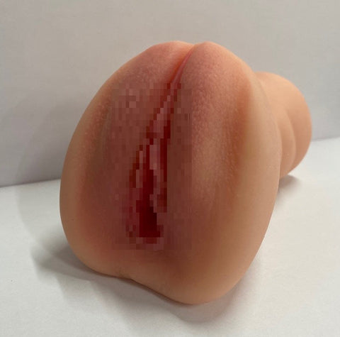 Tight Lips Pocket Pussy - Realistic Butts And Vaginas
