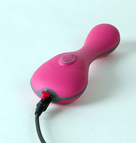 B Swish BBOLD Premium Rechargeable Waterproof Clitoral Vibrator 7 Modes - Personal Massagers