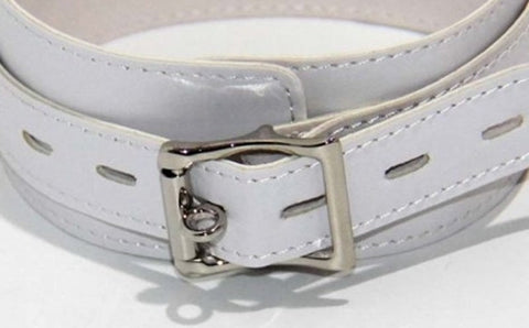 BDStyle Collar Adjustable Leather with Lockable Clasp and O Ring Restraint - Collars and Leads