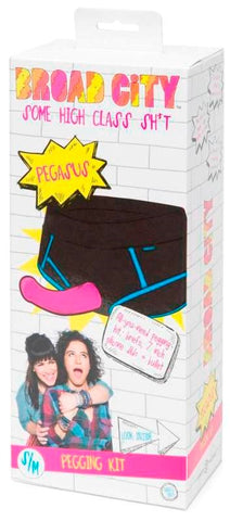 Love Honey Broad City Pegging Kit S/M - Strap On Sextoys