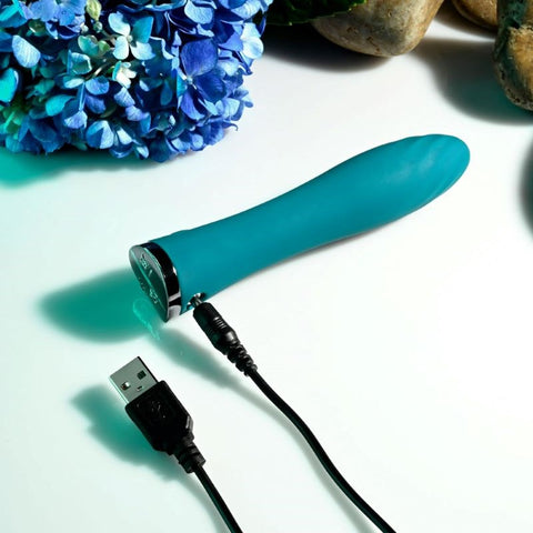 Evolved Ultra Wave Mini Vibrator Compact Powerful Clitoral Stimulation - Mini & Slim Vibrators