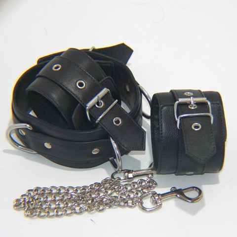 Fierce Wrist and Neck Restraints With Connecting Chain - Cuffs and Restraints