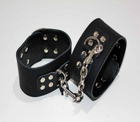 BDStyle Lilylush Leather Wrist/Ankle Restraints Studs Bondage Set - Cuffs and Restraints