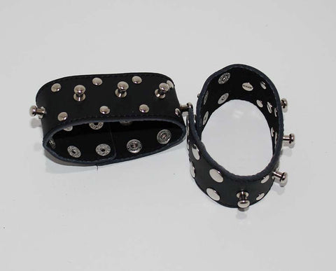MonkeyDungeon Wrist & Ankle Cuffs Spiked & Studded - Cuffs and Restraints
