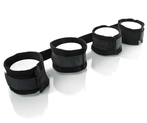 Sportsheets Sex & Mischief Spread the Love Bar Bondage Restraint System - Spreaders and Hangers