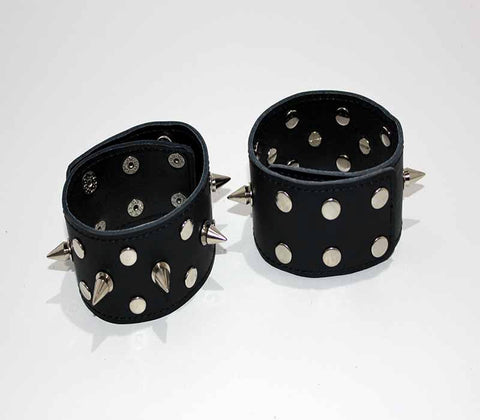 BDStyle Spiked Leather Ankle Cuffs With Studs BDSM Restraint Gear - Collars and Leads