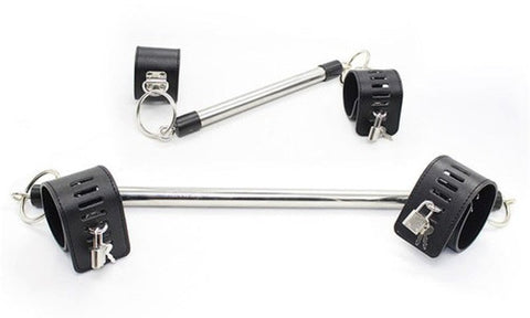 BDStyle Spread Em Spreader Bar & Cuff Set with Adjustable Neoprene Cuffs - Spreaders and Hangers