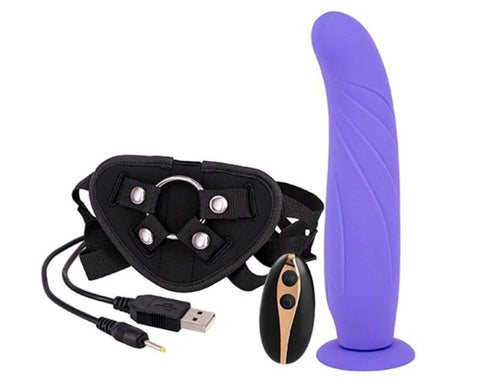 Seven Creations Vibration Dildo Strap On with Remote Control 9 inch - Strap On Sextoys