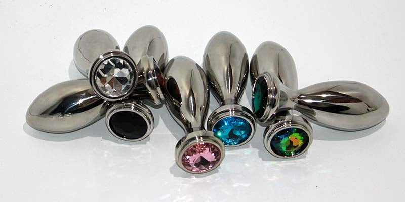 Hells Couture Little Boy Jewelled Medium Anal Plug Emerald Steel Construction - Steel Sex Toys