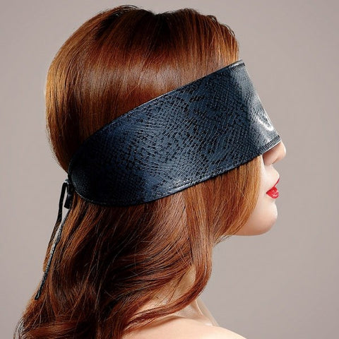 Execute Lingerie Luxury BDSM Eye Mask Python Pattern Blindfold - Masks And Blindfolds