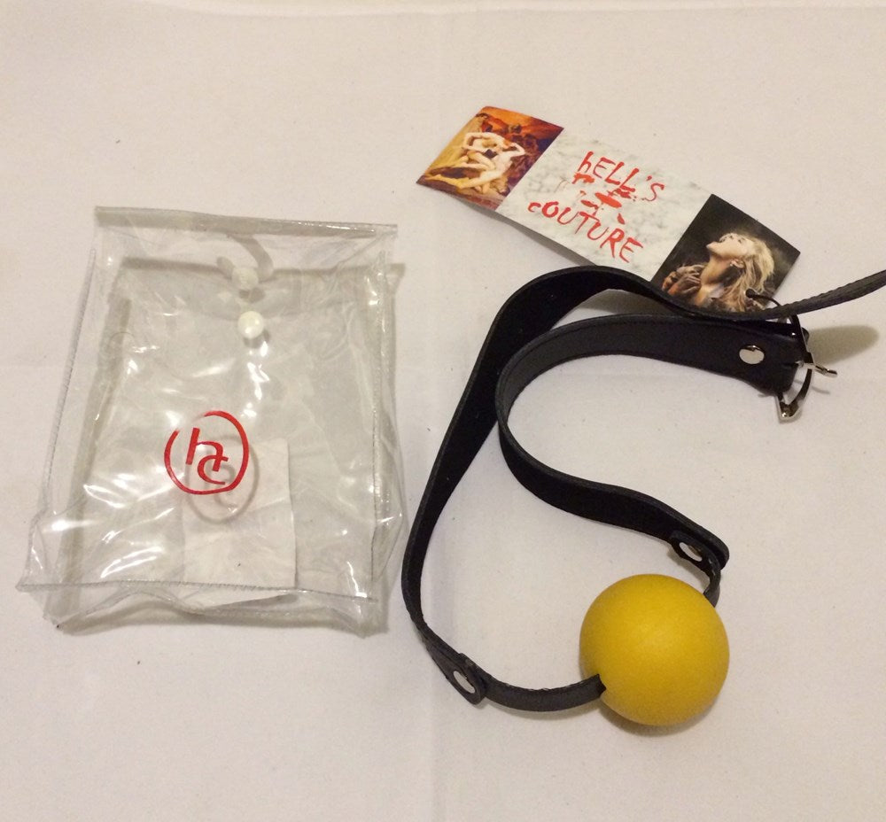 BDStyle Laura Goodwin Gag with Yellow Ball Light Leather Harness - Bondage Gags and Bits