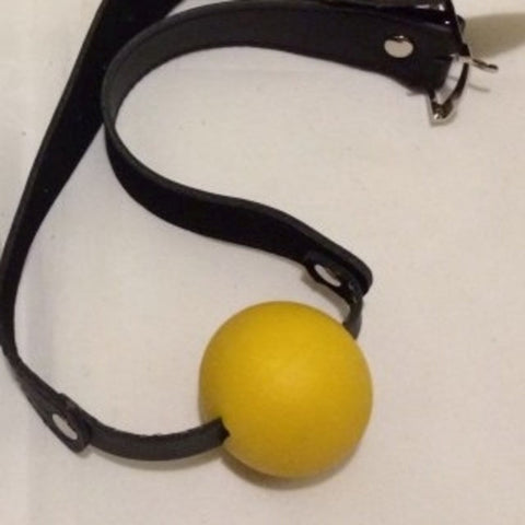 BDStyle Laura Goodwin Gag with Yellow Ball Light Leather Harness - Bondage Gags and Bits