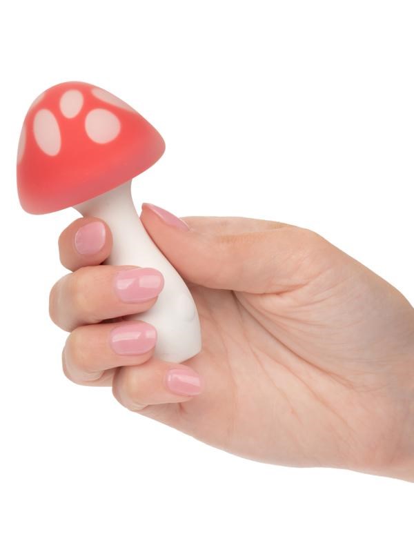 California Exotics Naughty Bits Muff Shroom Clitoral Vibrator with 10 Functions - - Body Wands
