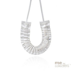 Me Collections Horse Shoe Deluxe Ivory - - Party Gifts and Novelties