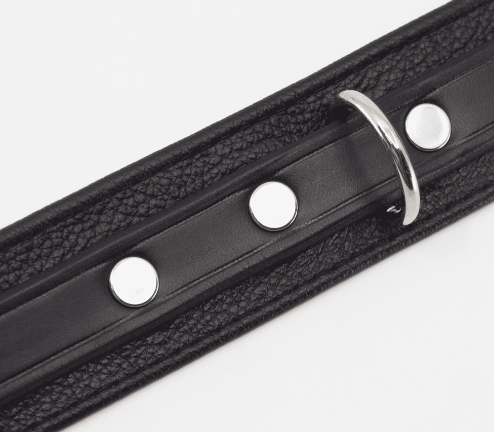 Love In Leather Flat & Grained Italian Leather Collar Premium BDSM Accessory - - Collars and Leads