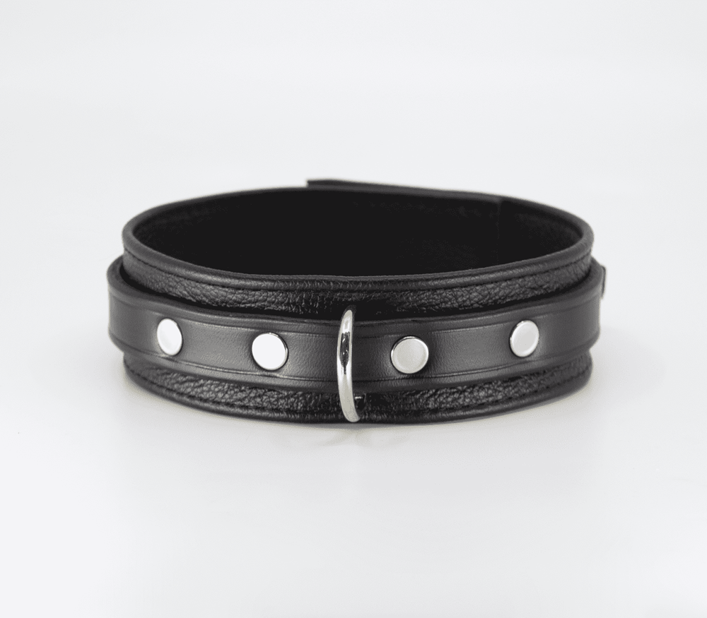 Love In Leather Flat & Grained Italian Leather Collar Premium BDSM Accessory - Default Title - Collars and Leads