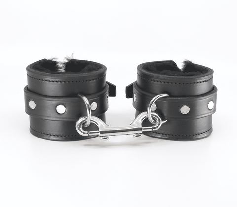 Love In Leather Sheepskin Lined Ankle Restraints Premium Italian Leather - Cuffs And Restraints
