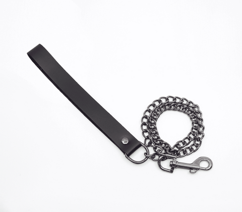 Love In Leather BDSM Chain Lead With Coloured Hardware Premium Control Tool - Collars and Leads