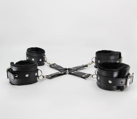 Berlin Baby Faux Fur Lined Hog Tie Shackle Bondage Restraint Set - Cuffs And Restraints