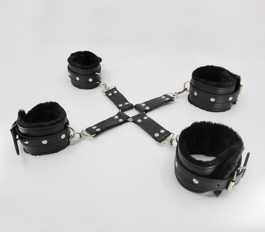 Berlin Baby Faux Fur Lined Hog Tie Shackle - Default Title - Cuffs And Restraints