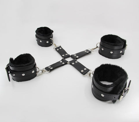 Berlin Baby Faux Fur Lined Hog Tie Shackle Bondage Restraint Set - Cuffs And Restraints