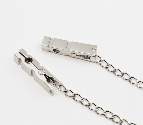 Love In Leather Peg Nipple Clamps With Chain Join Heavyweight Non Adjustable - Nipple and Clit Clamps