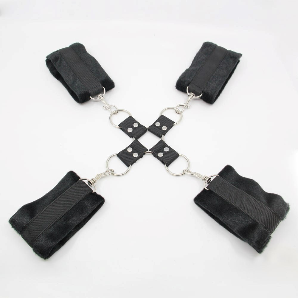 Berlin Baby Soft Furry BDSM Hog Tie Shackle - Default Title - Cuffs And Restraints