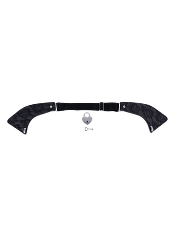 Sportsheets Sex and Mischief Heartbound Lace Day Collar with Heart Lock - Collars and Leads