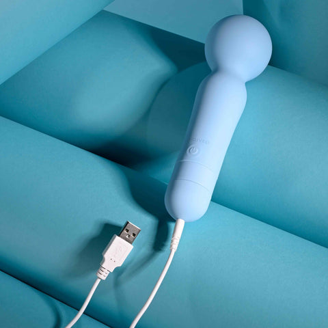 Evolved IRIS USB Rechargeable Body Wand Massager - Body Wands