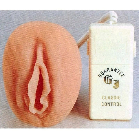 Giant Pussy by Seven Creations - Masturbators and Strokers