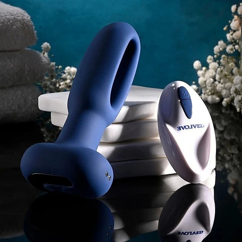 The Flapper Vibrating and Flapping Butt Plug by Evolved - Butt Plugs