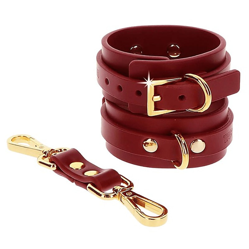 Scala D Ring Collar and Wrist Cuffs Red BDSM Restraint Set - Cuffs And Restraints