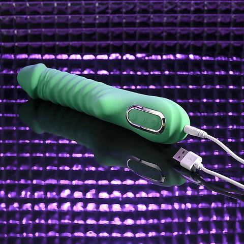FULL THROTTLE USB Rechargeable G-Spot Vibrator by Evolved - G-Spot Vibrators