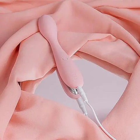 Keri Finger Shape Clitoral Vibrator by Svakom - Waterproof Vibrators