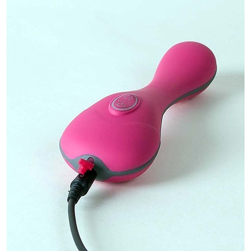 B Swish BBOLD Premium Rechargeable Waterproof Clitoral Vibrator 7 Modes - Personal Massagers